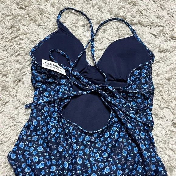 Old Navy floral one piece swimsuit - Picture 2 of 8